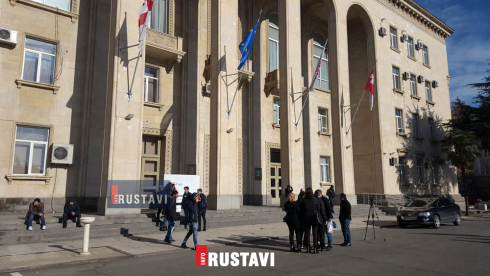 მიიღებენ თუ არა დახმარებას პენსიონერები რუსთავში
