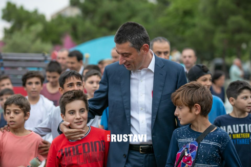 პრემიერის განმარტება 200 ლარიან დახმარებაზე