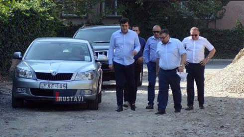 რა ინფრასტრუქტურული პროექტები მიმდინარეობს რუსთავში
