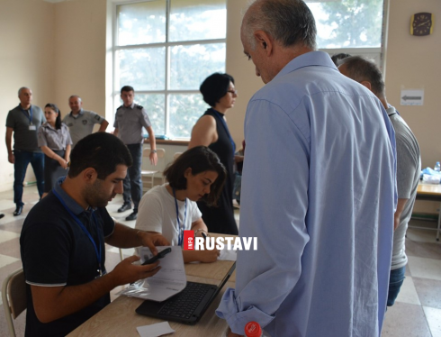 მასწავლებელთა გამოცდები დაიწყო