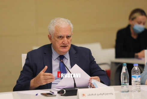 მთავარი ეპიდემიოლოგი მოსახლეობას ბოდიშს უხდის
