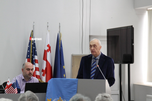"უნდა დაგვიჯეროთ, სხვა გზა არ არის"