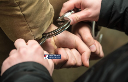 პოლიციამ ნარკოდანაშაულის ბრალდებით 1 პირი დააკავა