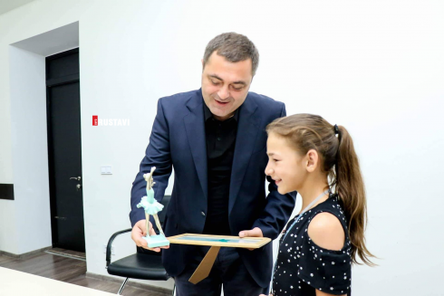 ირაკლი ტაბაღუას მადლობა რუსთაველ ბალერინას