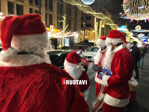 კახი კალაძე სანტას როლში [photo]