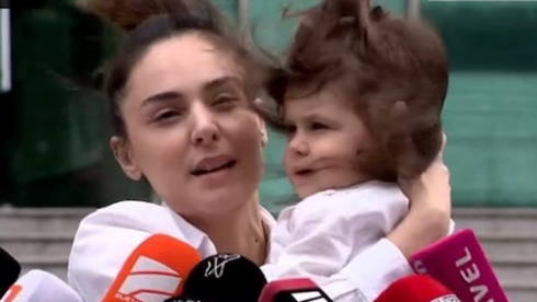სოფო ნიჟარაძემ და ქალიშვილმა მიხეილ სააკაშვილი მოინახულეს