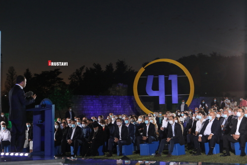 "სახელისუფლებო პიარის თანამშრომლებზე 140 მლნ ლარზე მეტი დაიხარჯა"