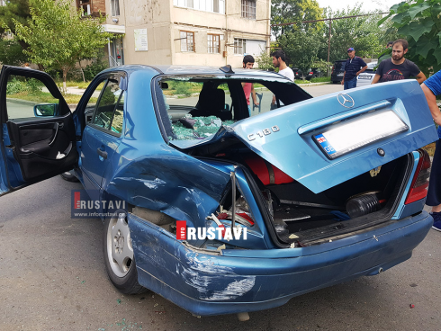 ავტოსაგზაო შემთხვევა რუსთავში [photo]