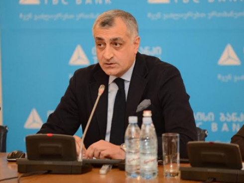 მამუკა ხაზარაძემ "თიბისი" ბანკი დატოვა
