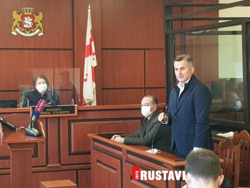 რუსთავის სასამართლოში დავით კირკიტაძის პროცესი მიმდინარეობს