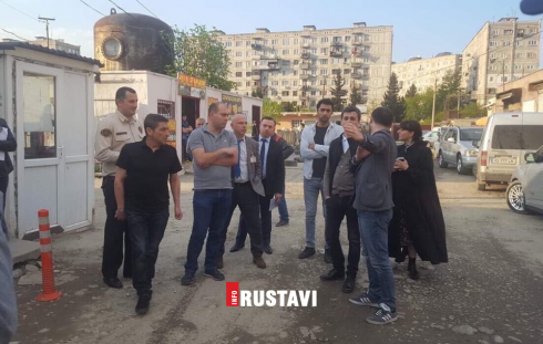 გასვლითი სასამართლო სხდომა რუსთავში [video]