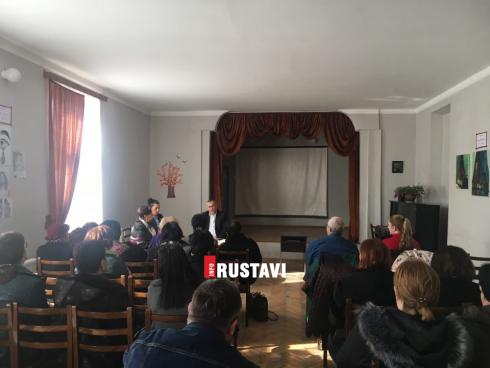 თავისუფალ მასწავლებელთა ფორუმი
