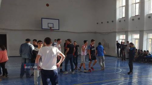 სპორტული შეჯიბრებები რუსთავის სკოლებს შორის.