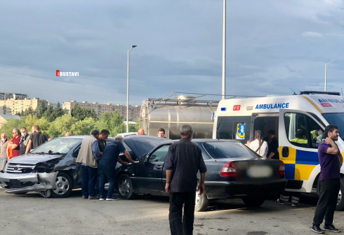ავარია რუსთავი-თბილისის ავტობანზე [photo]