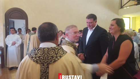 გიგი უგულავა რუსთავის კათოლიკურ ეკლესიაში [video]