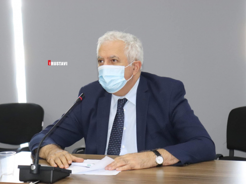 მთავარი ეპიდემიოლოგი ექიმების ვაქცინაციაზე