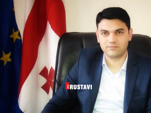 საკრებულოს, თავმჯდომარის მოადგილემ თანამდებობა დატოვა