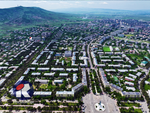 რუსთავში კორპუსის ფანჯრიდან ნარჩენების გადმოყრისთვის დაჯარიმდებით