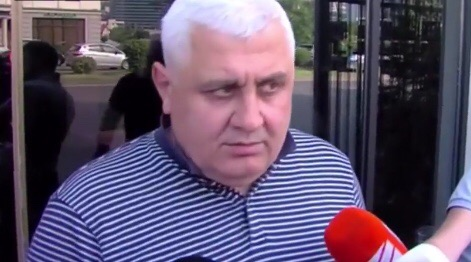 მაღალჩინოსანი პირველ კომანტარს აკეთებს